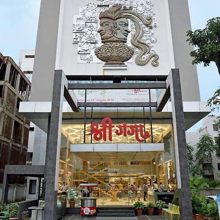 Shree Ganga Smb Hotels Ujjain Extérieur photo